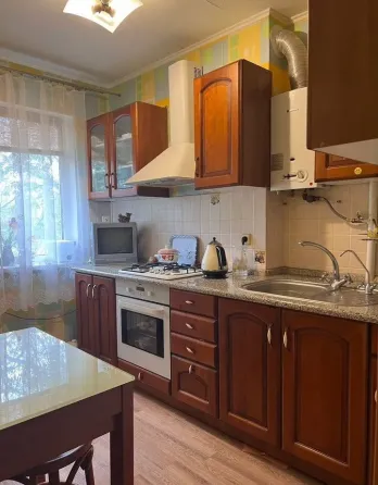 Продам 3 к. кв. Донецк