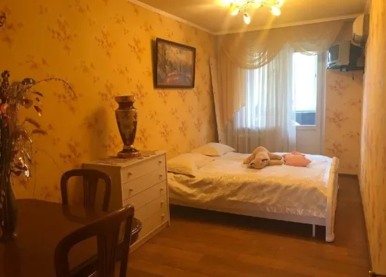 Продаётся 4 к. кв. магистральная Донецк