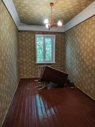 Продаю трёхкомнатную квартиру на Вертикальной , Будённовский район. Донецк