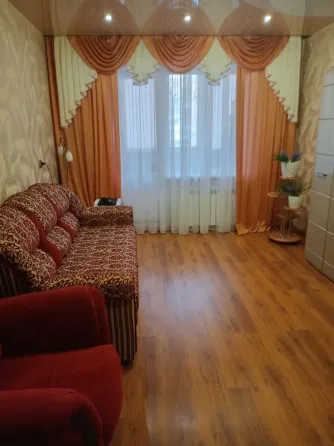 продам 3к чешский проект, холл, Раздольная/ заправка "козак" Донецк