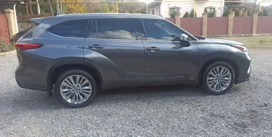 Продам Toyota Highlander 2020г. Hybrid.2.5 Донецк