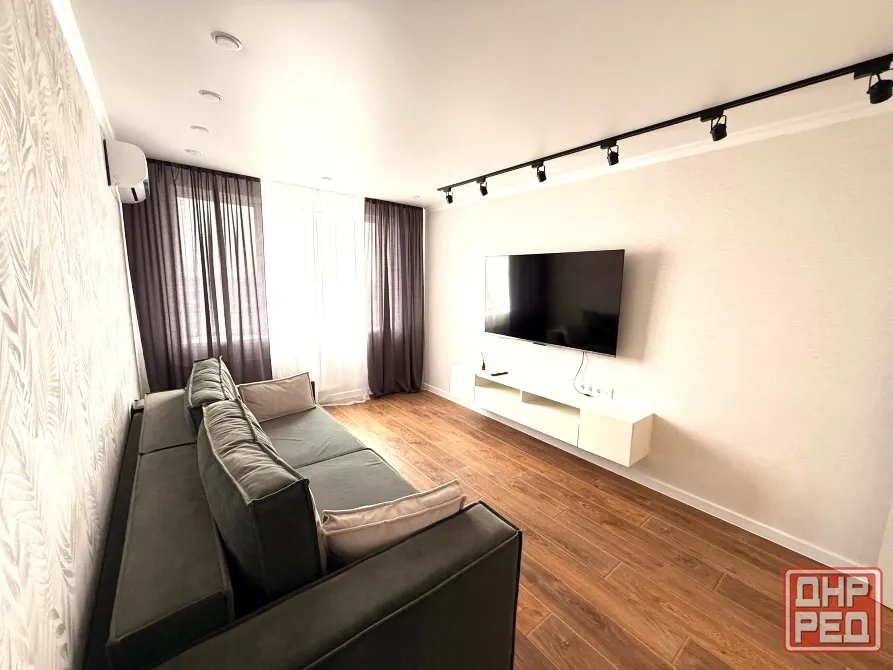Сдаётся 1-комнатная 36м² квартира в Куйбышевском районе, площадь Бакин. Донецк - изображение 1