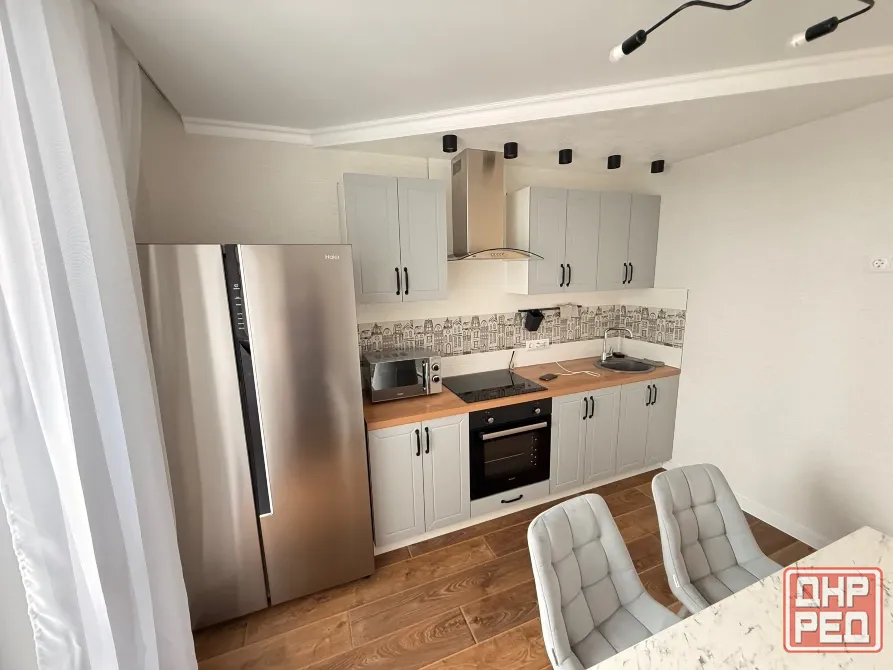 Сдаётся 1-комнатная 36м² квартира в Куйбышевском районе, площадь Бакин. Донецк - изображение 3