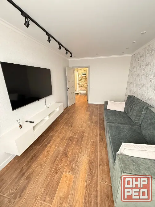 Сдаётся 1-комнатная 36м² квартира в Куйбышевском районе, площадь Бакин. Донецк - изображение 2