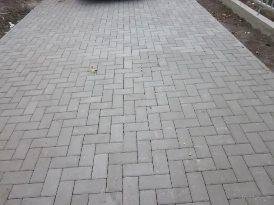 Шлакоблок и тротуарная плитка кирпичик 215х115х60 производство Донецк. Донецк