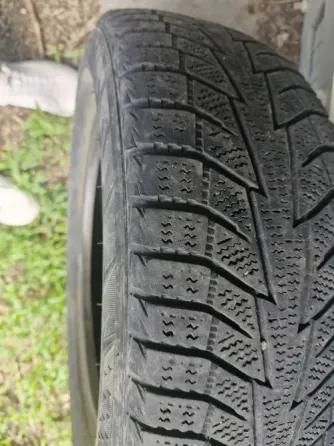 Комплект зимней резины 175/65 R14, Hankook, Корея Макеевка