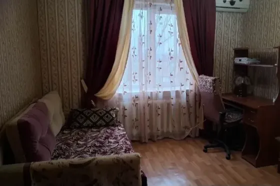Сдам 1-комнатную квартиру в Центре Гвардейки Макеевка
