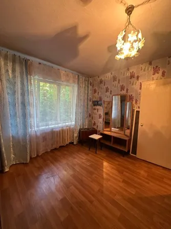 Продается гостинка: 1-комнатная квартира Донецк