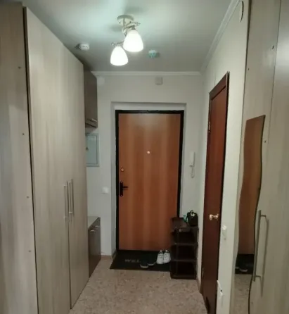 Сдам однокомнатную квартиру ул. Варганова Мариуполь