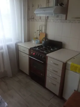 Сдам 3х-комнатную квартиру Ул. Урицкого Мариуполь
