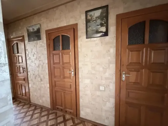 Продам 2х комн кв в центре города Донецк