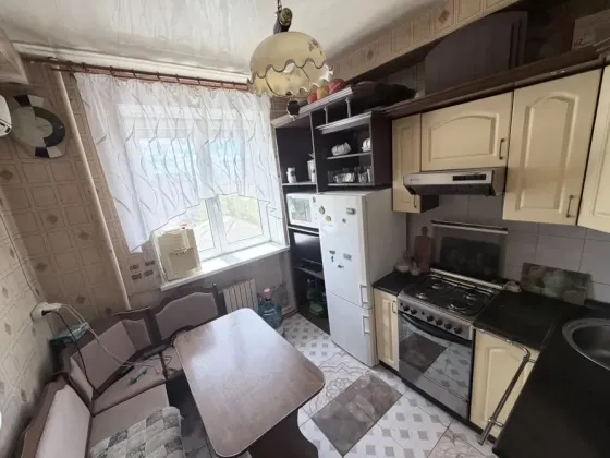 Продам 2х комн кв в центре города Донецк