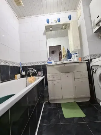 Продам 2х комн кв в центре города Донецк