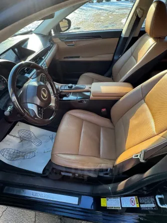 lexus ES 350. Авто в шикарном состоянии! 5 из 5. Донецк