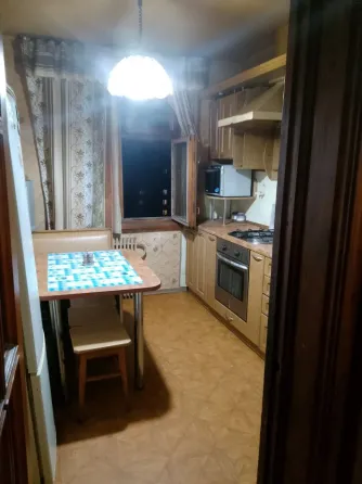 Продается 3к квартира, Шахтерская площадь Донецк