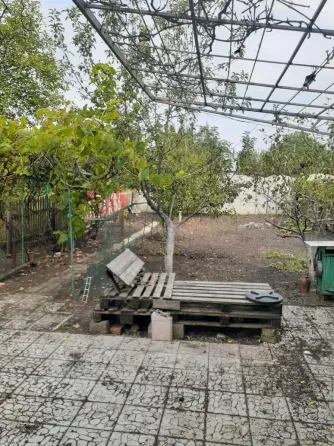 продам дом с земельным участком Макеевка