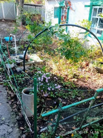 продам дом с земельным участком Макеевка