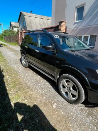 Mitsubishi Outlander 2008 2.0 MT Донецк