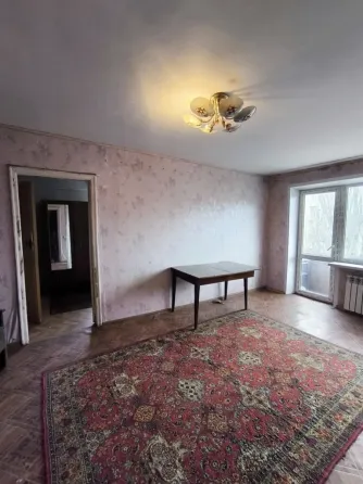 Продается 2 комн.квартиру в Ильичевском районе Мариуполь