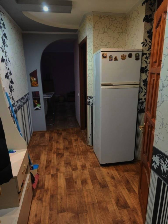 3х комнатную квартиру на Комарова Луганск
