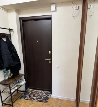 Сдам 3-комнатную квартиру Донецк