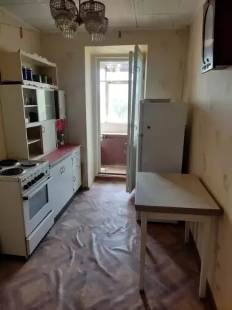 1 ком. 4/14, б. Школьный, Донбасс арена Донецк
