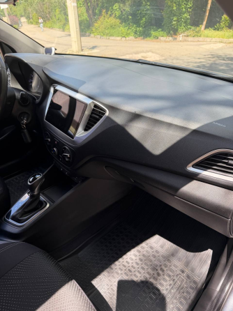 в продаже Hyundai Solaris 1.6 автомат 2018год Донецк
