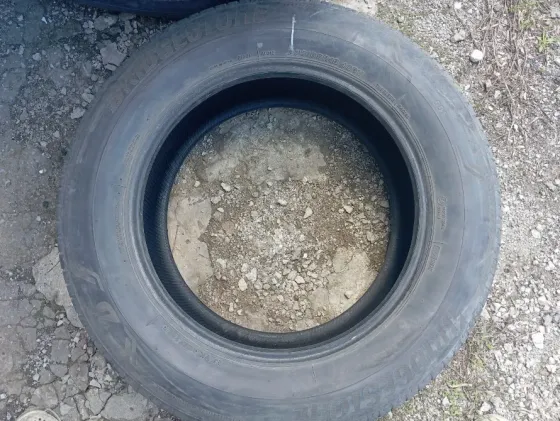 Шины 235/65R18 Bridgestone лето б.у Донецк