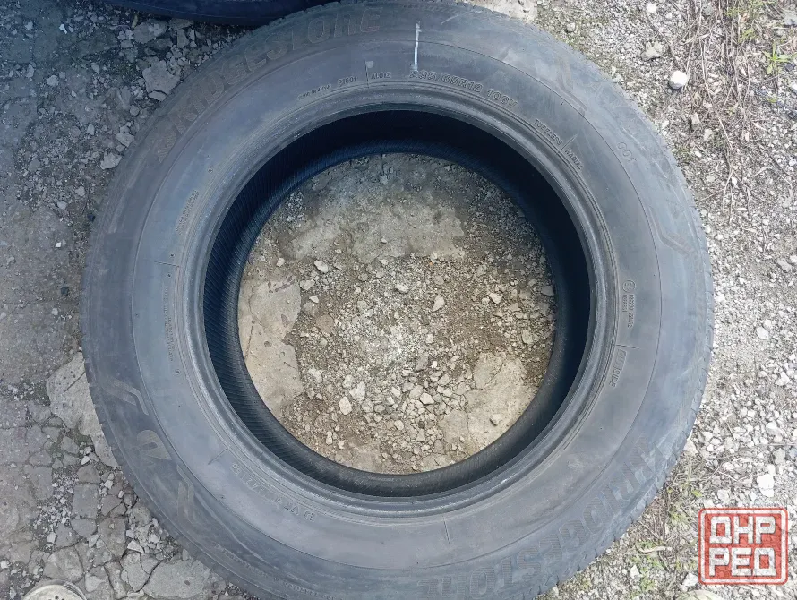 Шины 235/65R18 Bridgestone лето б.у Донецк - изображение 2