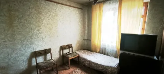 Продаётся 2х комнатная квартира, Генерала Антонова Донецк