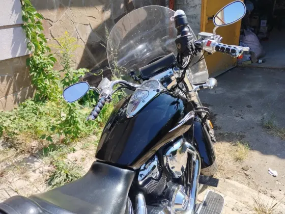 Продам Honda VTX 1800 Макеевка