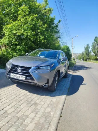 Лексус нх200т Докучаевск