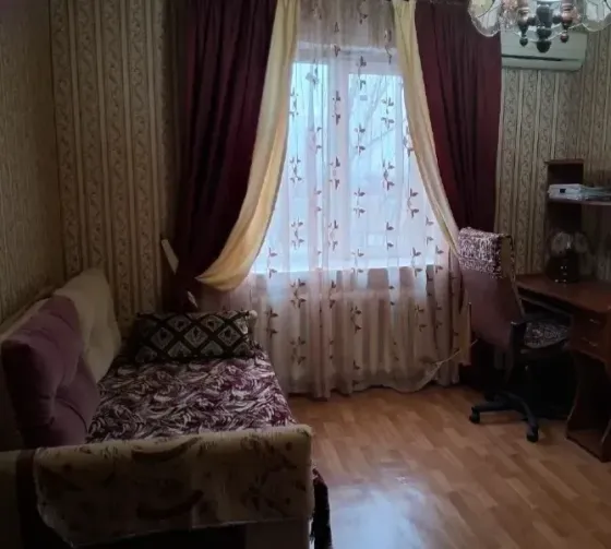 Сдам 1-комнатную квартиру в Центре Гвардейки Макеевка