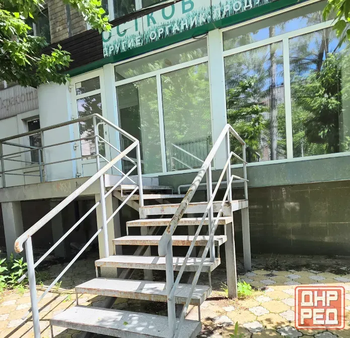 Помещение/магазин/салон, 35кв, ул.Университетская, Шахтерская площадь Донецк - изображение 1