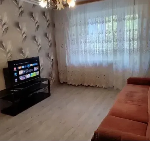 Сдам 2-х комнатную квартиру на Зеленом в районе Танка Макеевка
