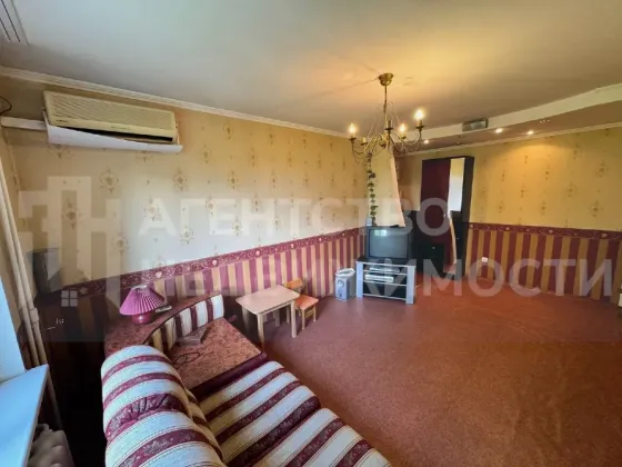 3 Комнатная квартира пр Ильича, 65м. Донецк