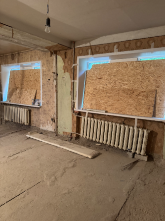 Продам 1 ком площадь Ленина Донецк