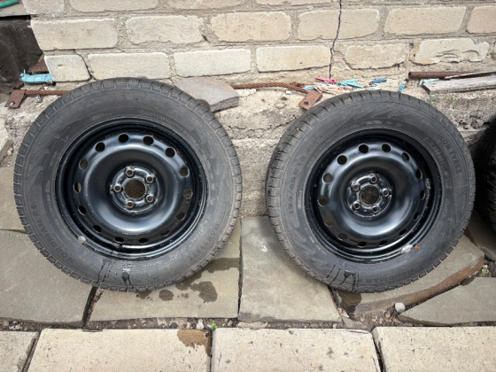 Зимние колеса в сборе (диски 5/100, резина 195/65 r15) Макеевка