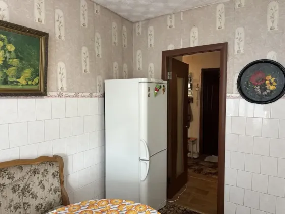 Продам 3-к. кв. , Киевский р-н, Шахтерская площадь, "Зимний сад", ул. Университетская Донецк