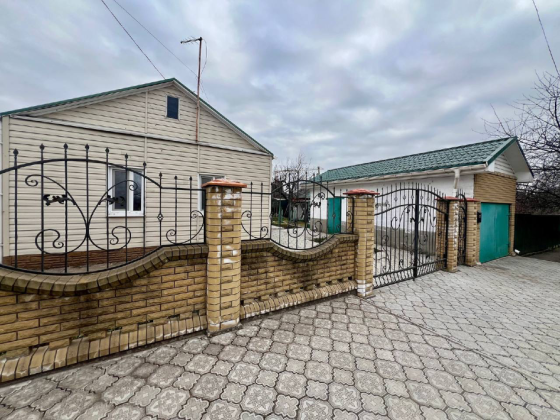 Продажа дома с мебелью и техникой в приморском районе Мариуполь