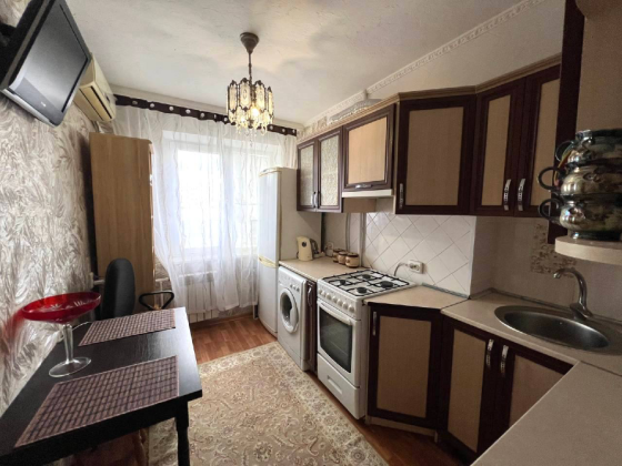 Продажа 2х-комнатной квартиры с мебелью и техникой Мариуполь