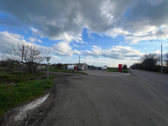 Продажа участка 1 линия (под коммерцию) Мариуполь