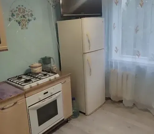 Сдам 2-х комнатную квартиру на Зеленом в районе Танка Макеевка