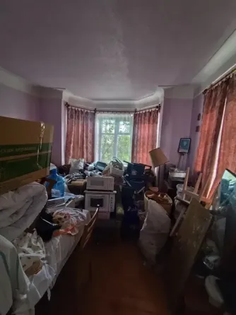 Продается 3-ком квартира г. Торез, пр-т Гагарина (р-н ост. Клубная) Торез