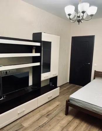 Сдаю 1-к квартиру в Кальмиусском р-не Мариуполя Мариуполь