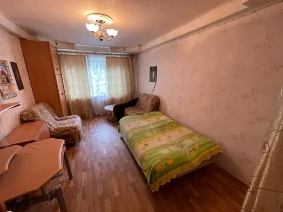 Продам 3-х комн. квартиру на ул Куйбышева. Район Топаза Донецк