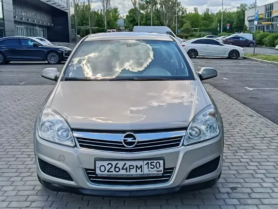 Opel Astra 1.6 2008 Мариуполь