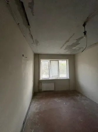 Продам 1 комнт. квартиру Енакиево