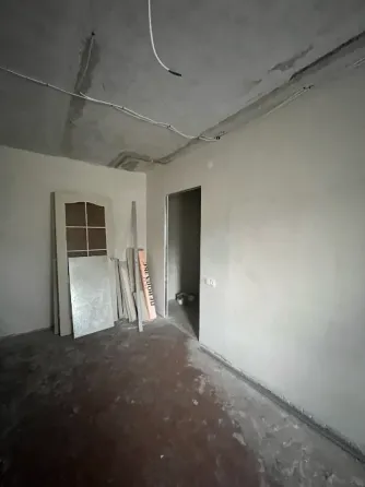 Продам 1 комнт. квартиру Енакиево