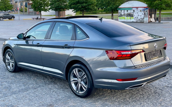 Volkswagen Jetta mk7 2019 R-Line Состояние Идеал безопасность вся на месте Донецк
